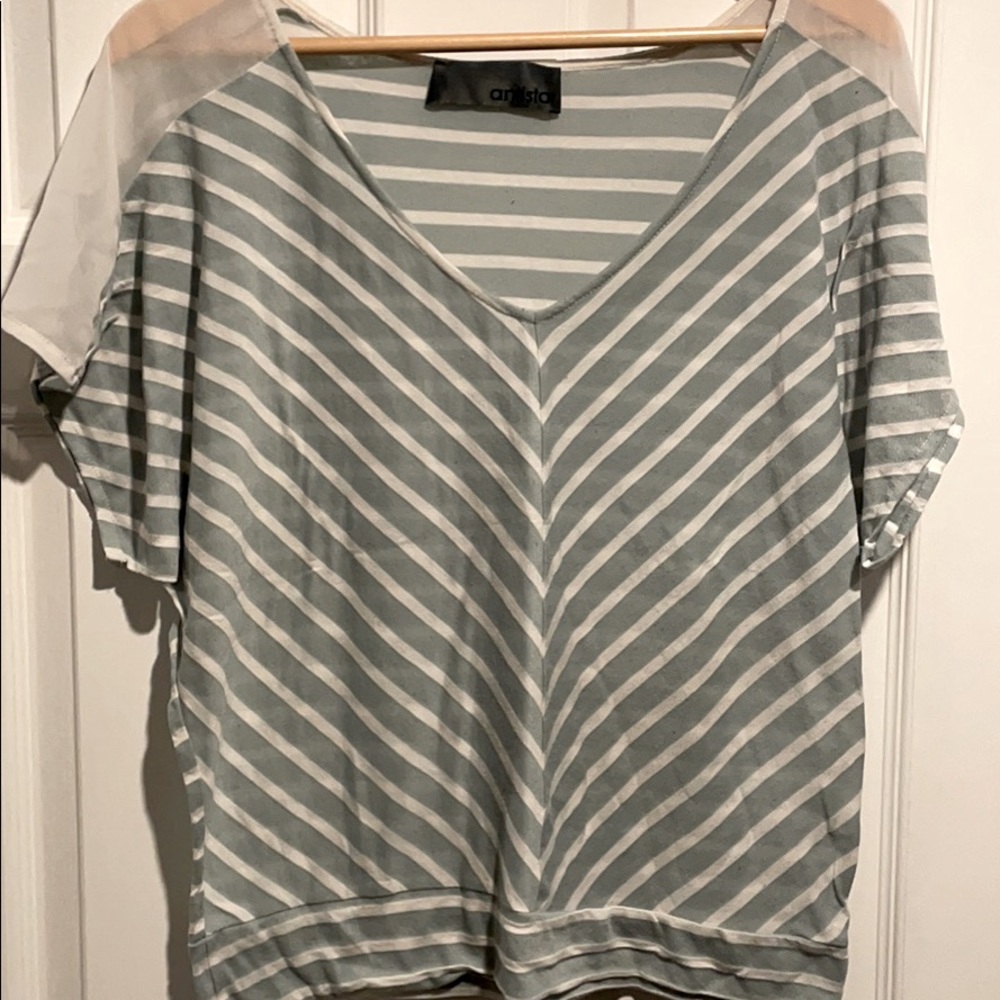 3/$15 Women’s shirt